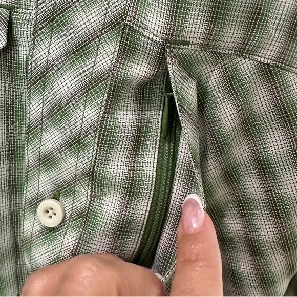 Eddie Bauer Expedition Guide Green Plaid Sun Protection Vented Outdoor Shirt LT - Picture 4 of 13